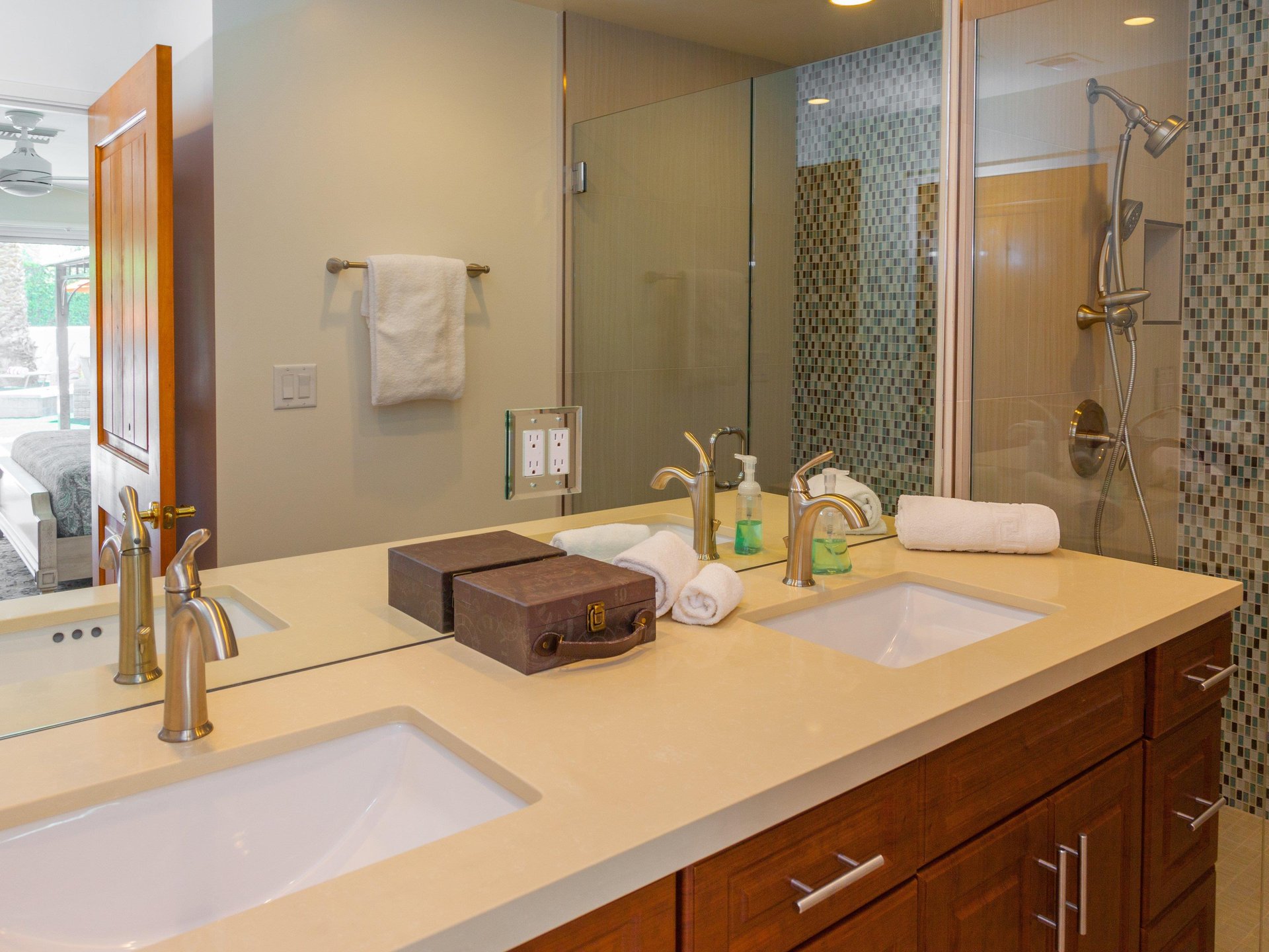 Ensuite bath