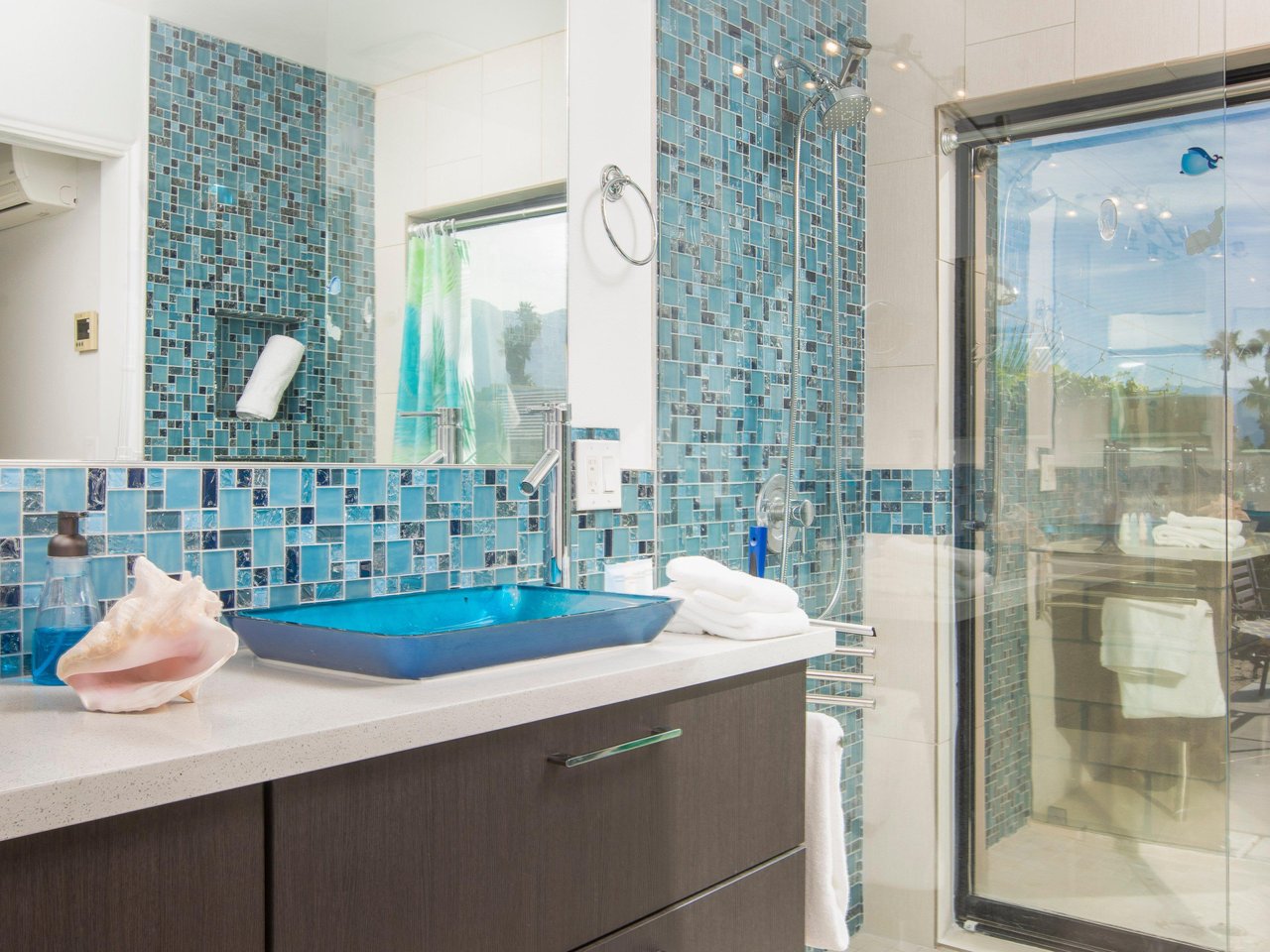 Ensuite bathroom
