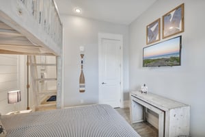 1st Floor, Bunk Bedroom