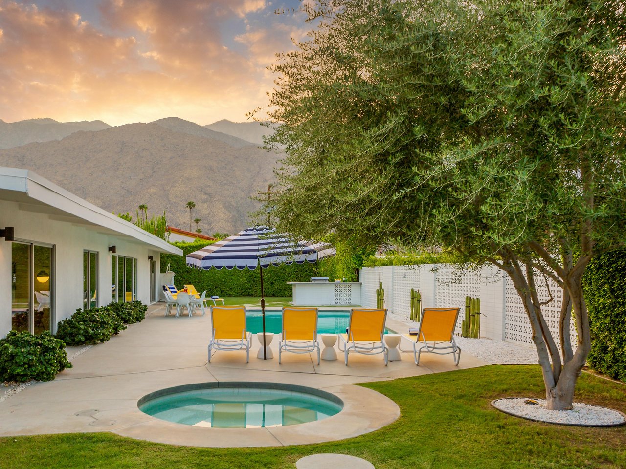 A fabulous Palm Springs getaway