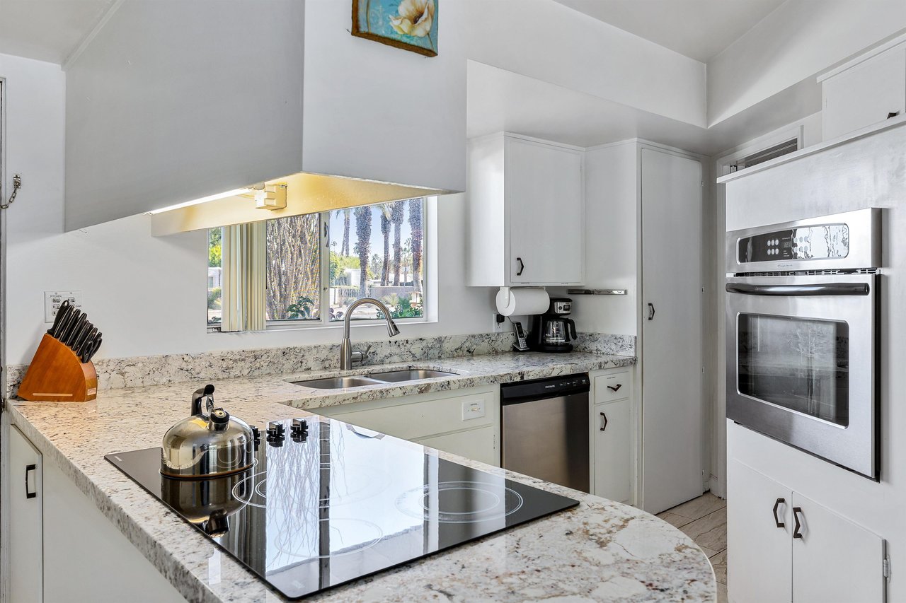 Wellstocked kitchen
