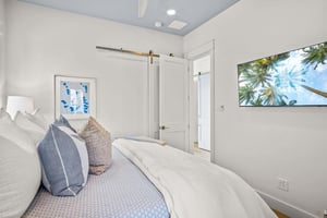 Second King Bedroom, 1st Floor