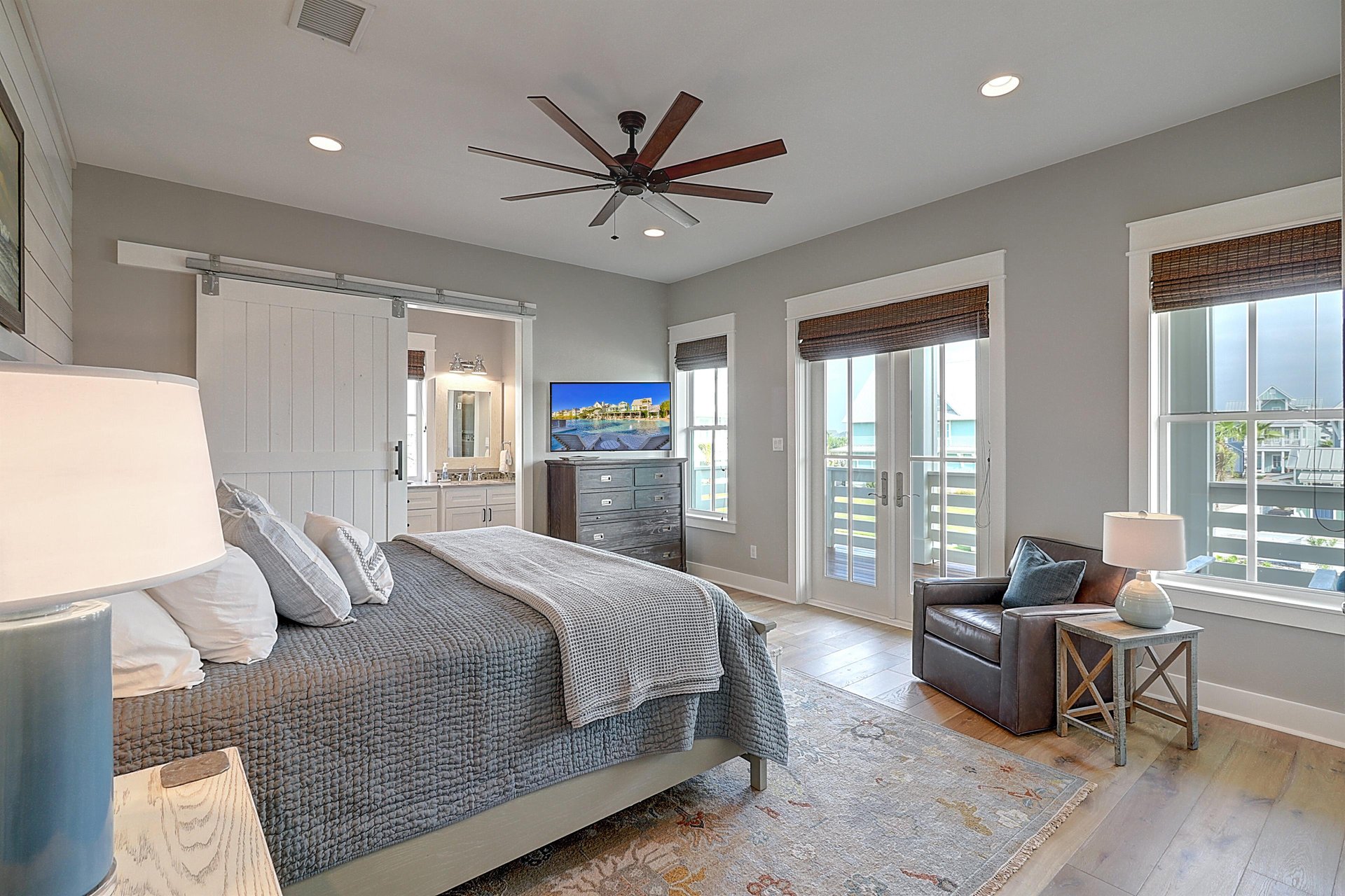 3rd King Suite, 2nd Floor