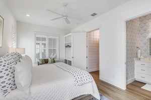 King Suite, 2nd Floor