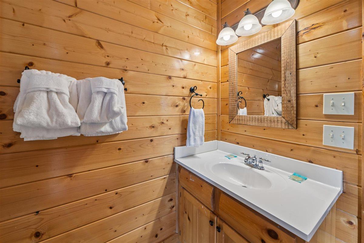55Primary Bath