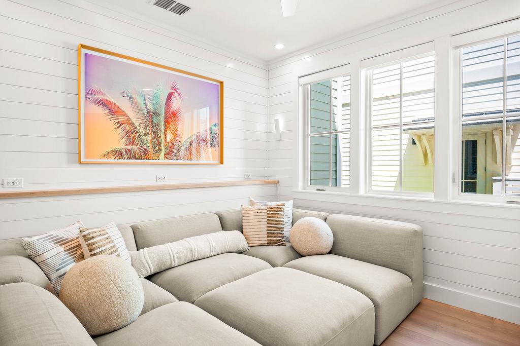 Enclosed Living Room, 1st Floor