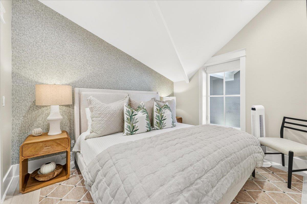 2nd Floor, King Bedroom