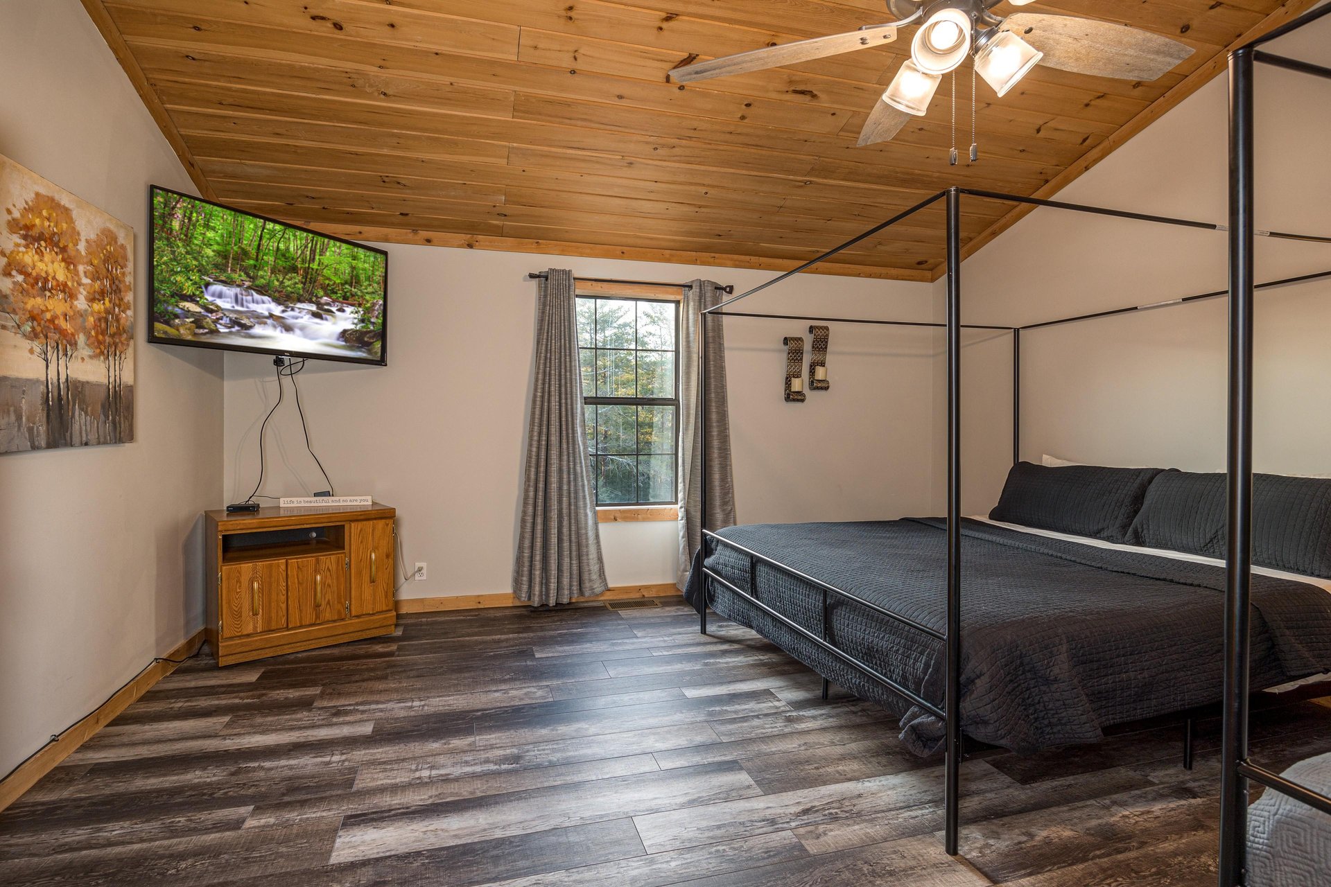 at bearadise 4 us a 3 bedroom cabin rental located in pigeon forge