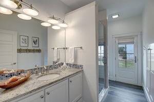 1st Floor Full Bathroom