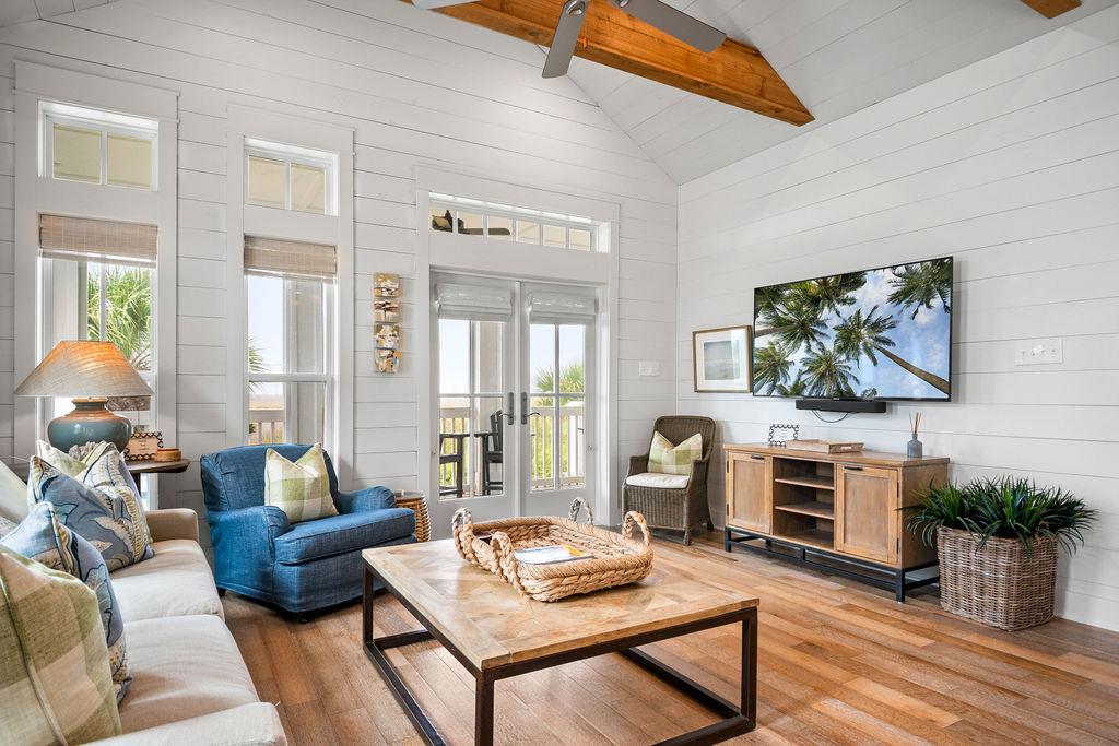 Living Room, 2nd Floor