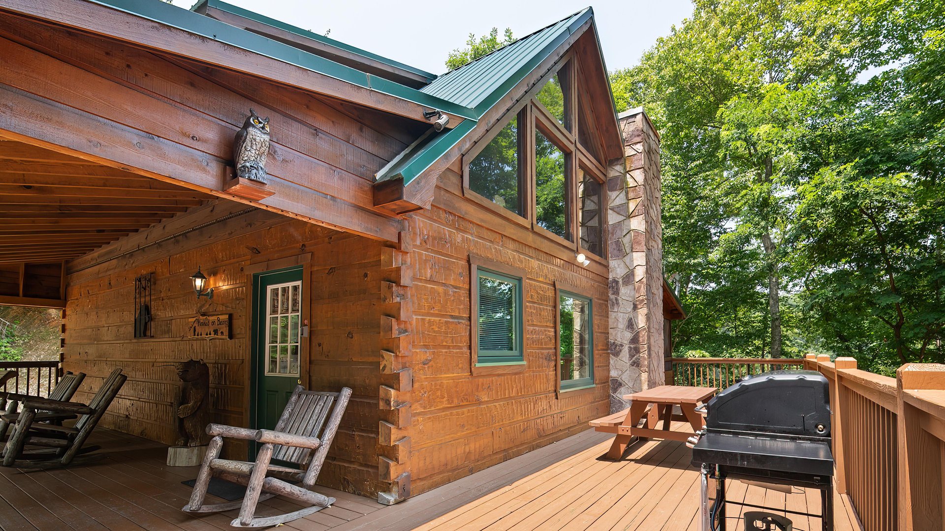at hooked on bears a 2 bedroom cabin rental located in pigeon forge