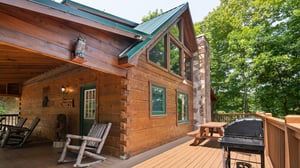 at hooked on bears a 2 bedroom cabin rental located in pigeon forge