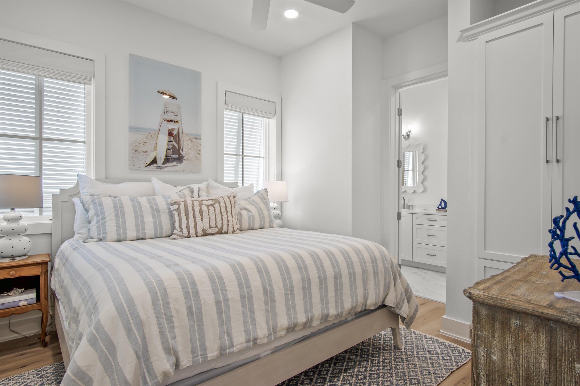 King Bedroom, 2nd Floor