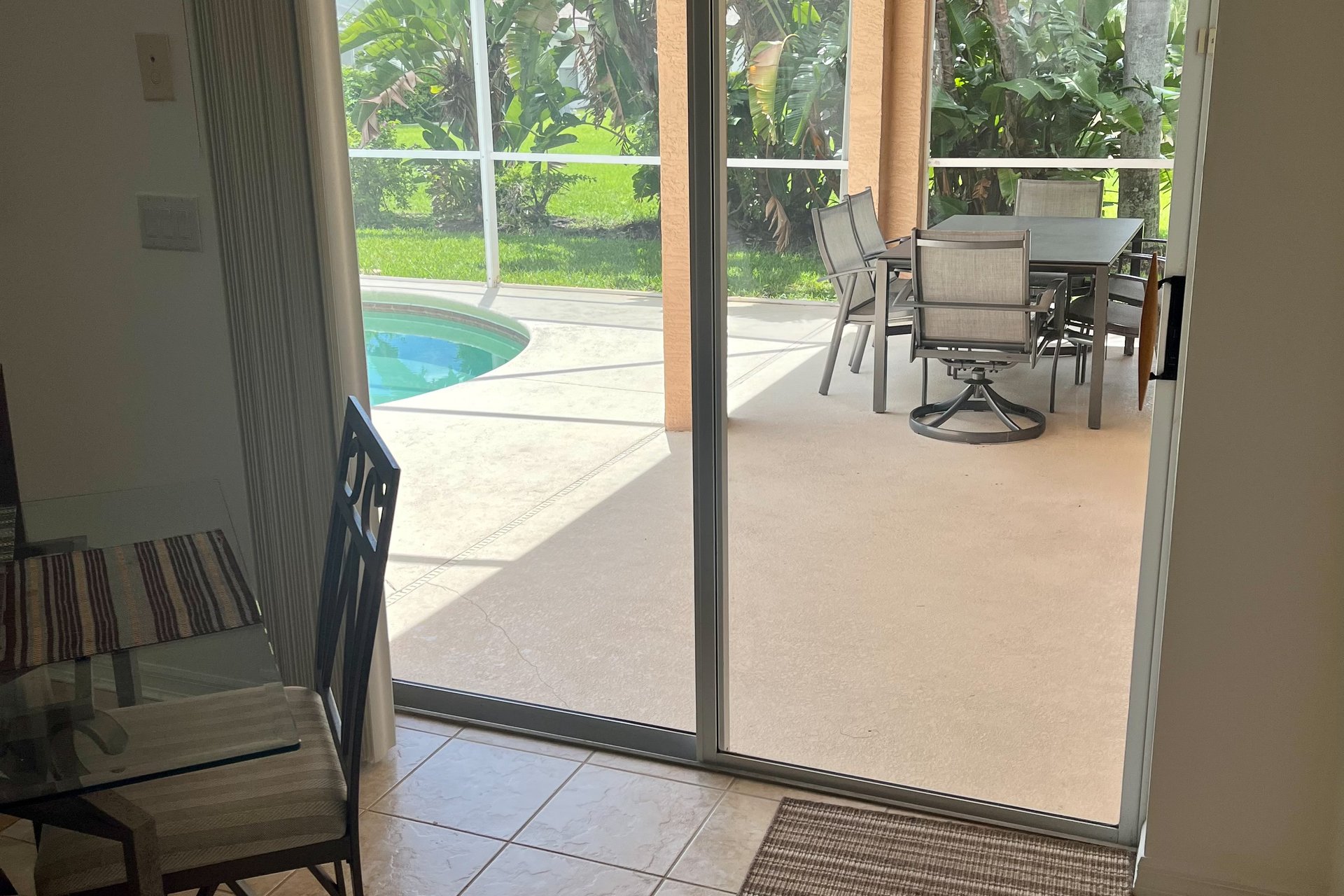 Destination Beach Stroll 11