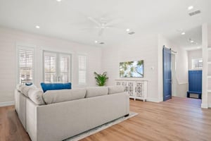 Second Living Room, 1st Floor