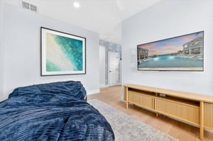 3rd Floor, Lounge