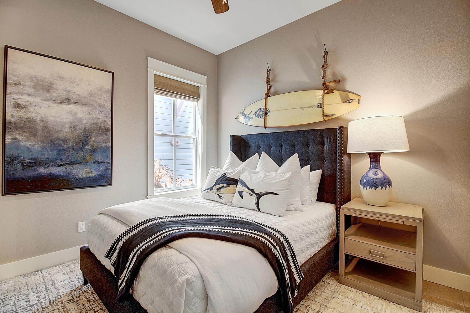 1st Floor Queen Bedroom