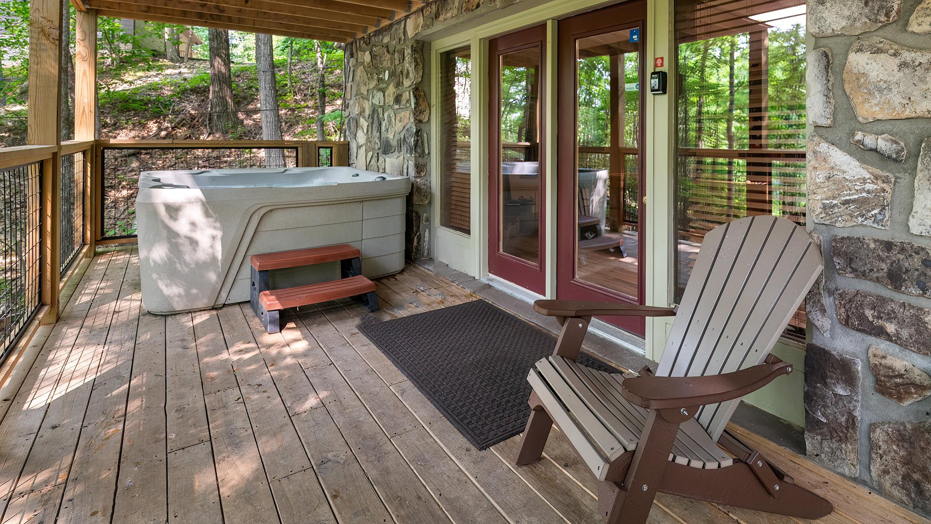 Gatlinburg Lodge Ext 008original