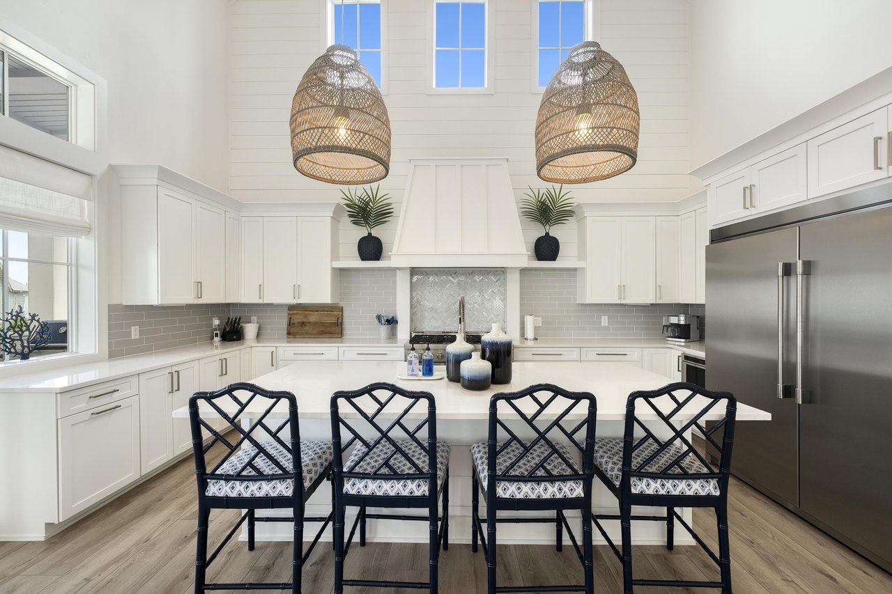 Kitchen, 2nd Floor