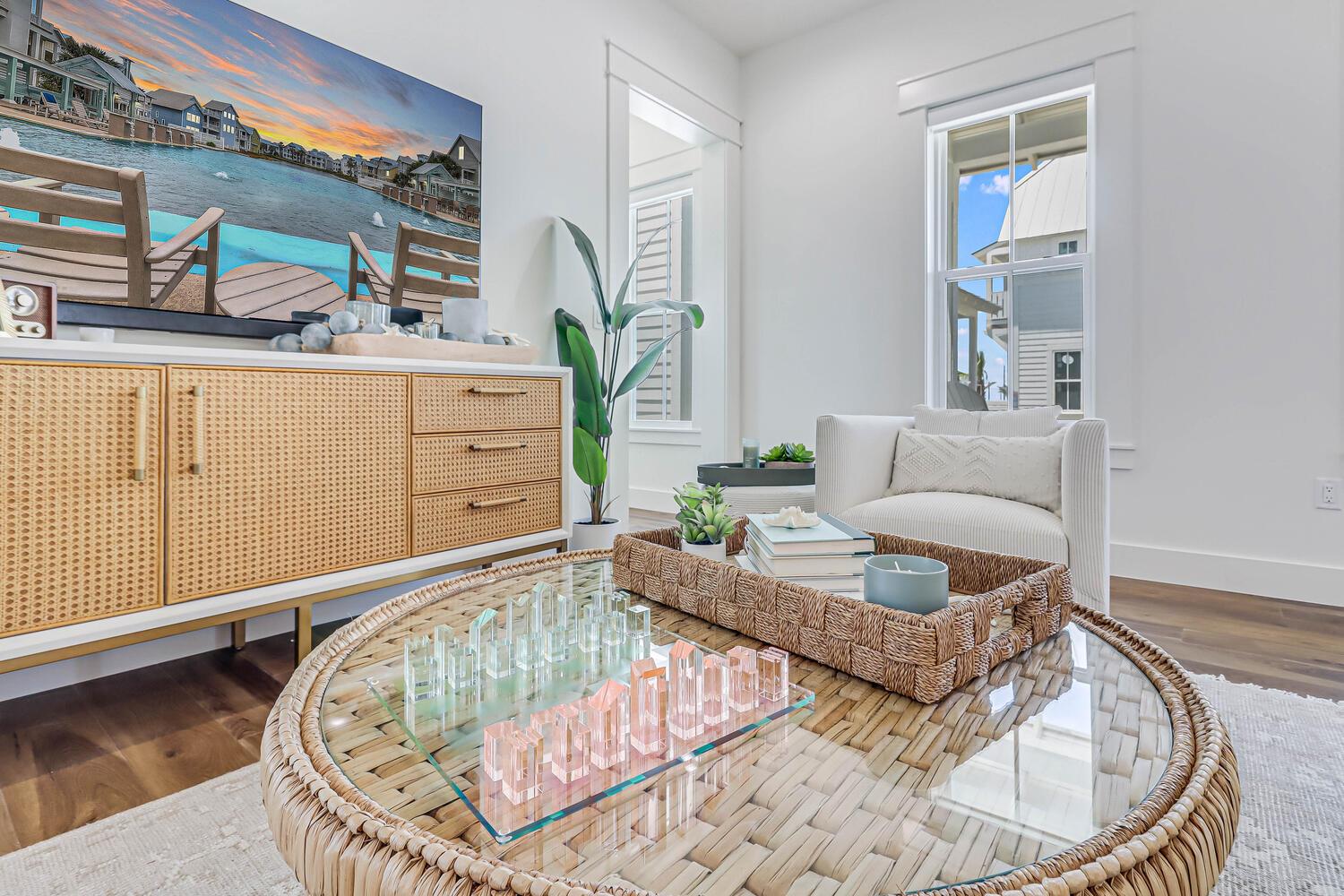 Living Area with Sleeper Sofa, 1st Floor