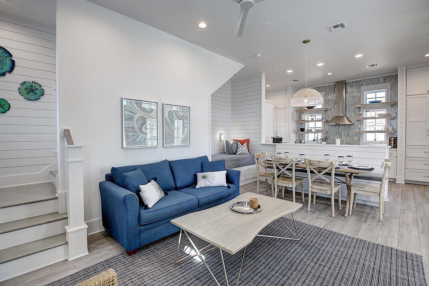 1st Floor Living Area