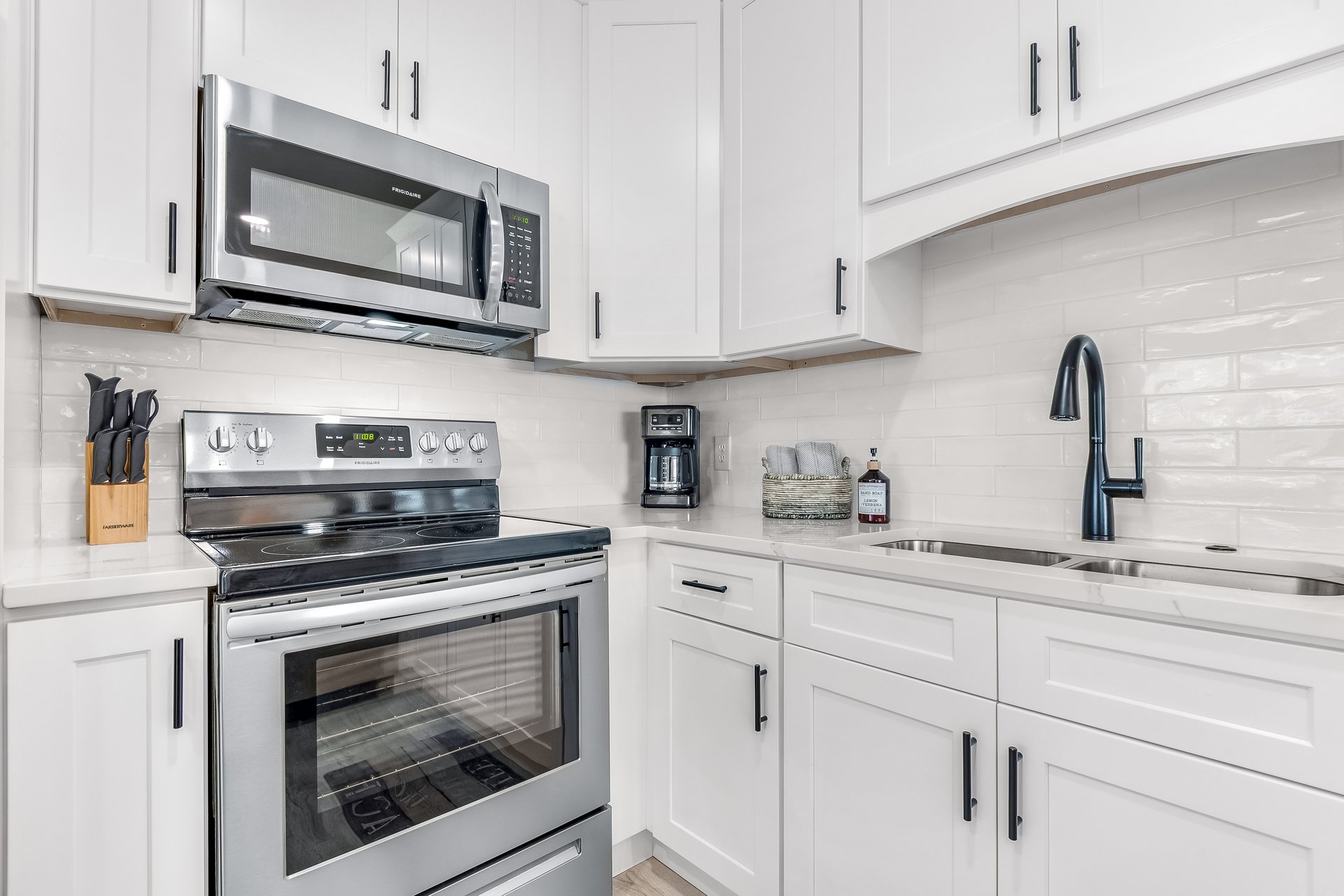 The Palms at Seagrove B6 10