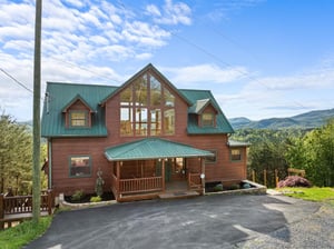 Front of Mountain Bliss cabin