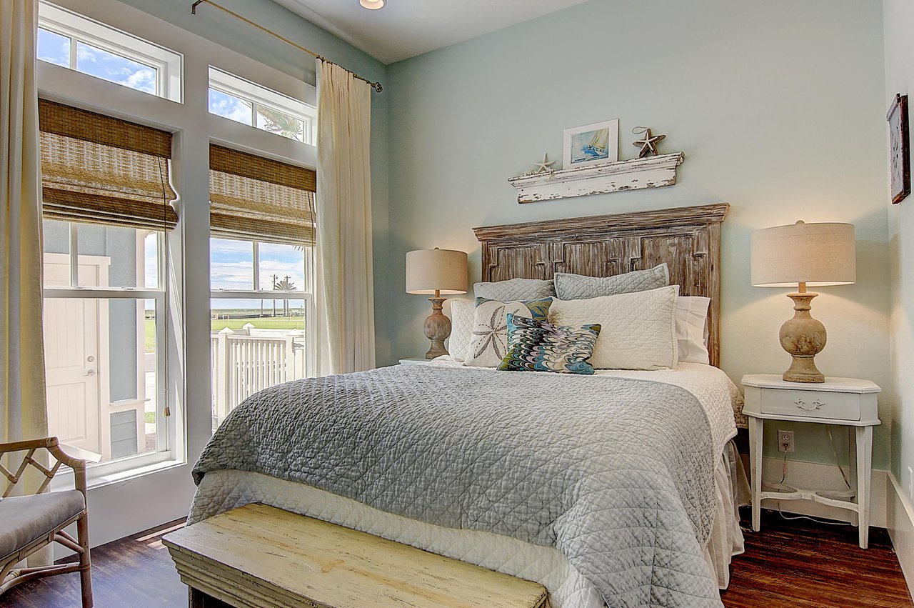 Queen Bedroom, 1st Floor