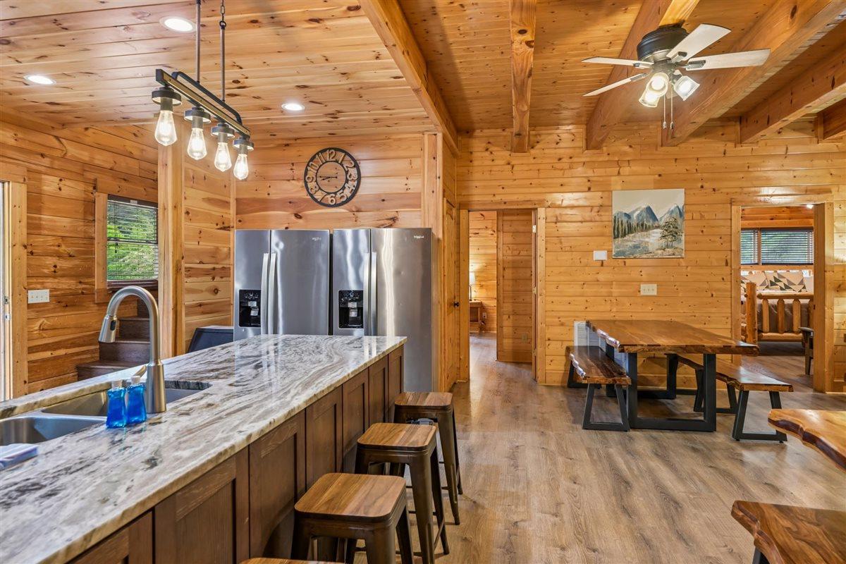 012Kitchen
