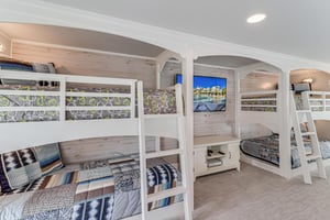 Bunk Loft, 1st Floor