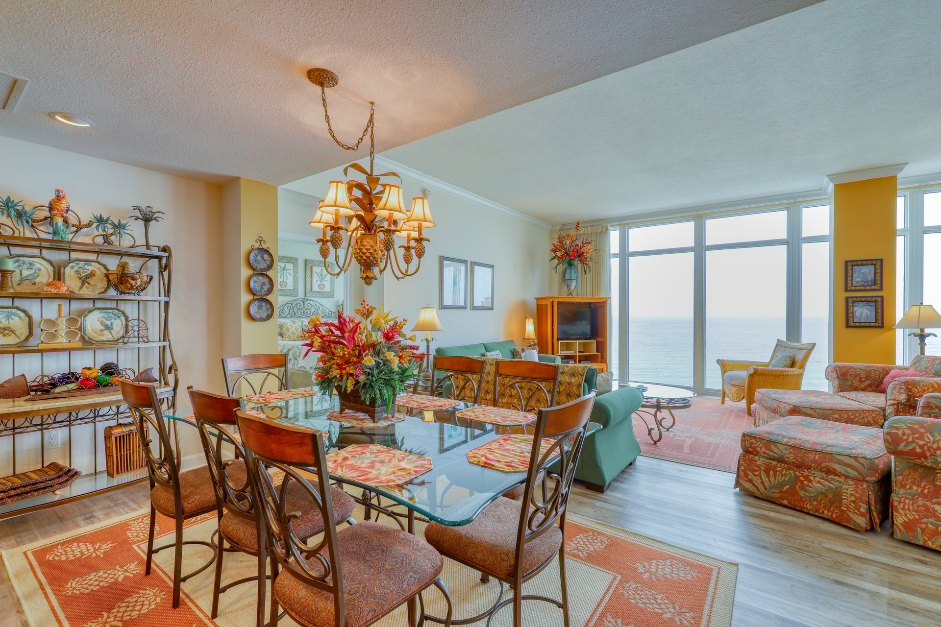 Sterling Beach 1007 9