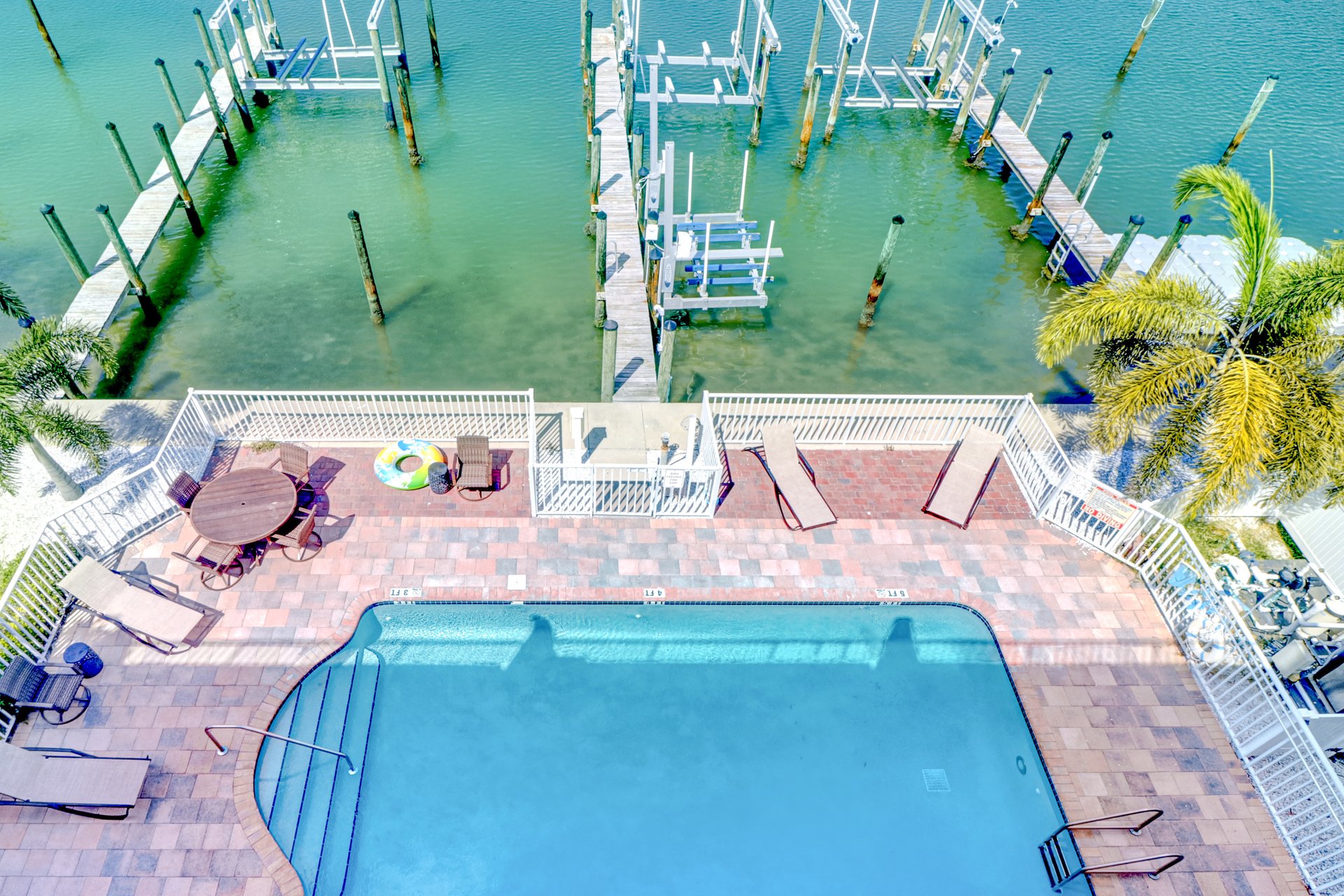 Sunshine amp Beachin 3 34