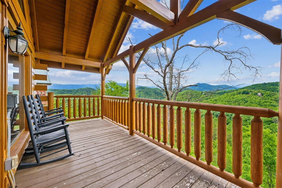 39Balcony