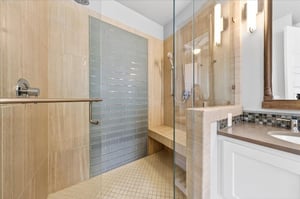 2nd Floor, Primary King Bathroom