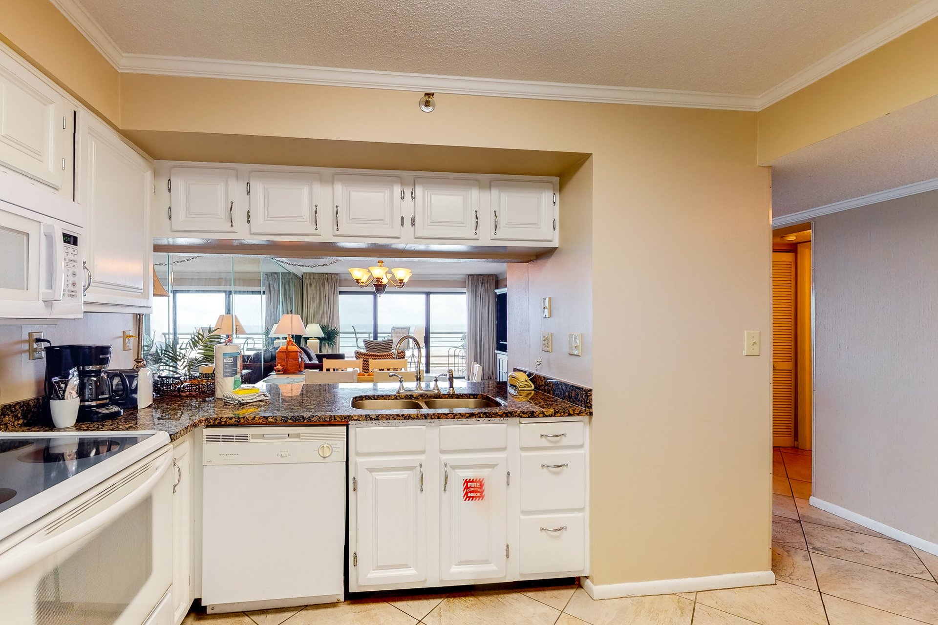 Emerald Towers 0503 15