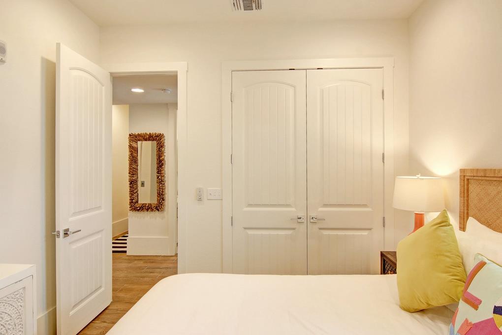 King Bedroom, 2nd floor