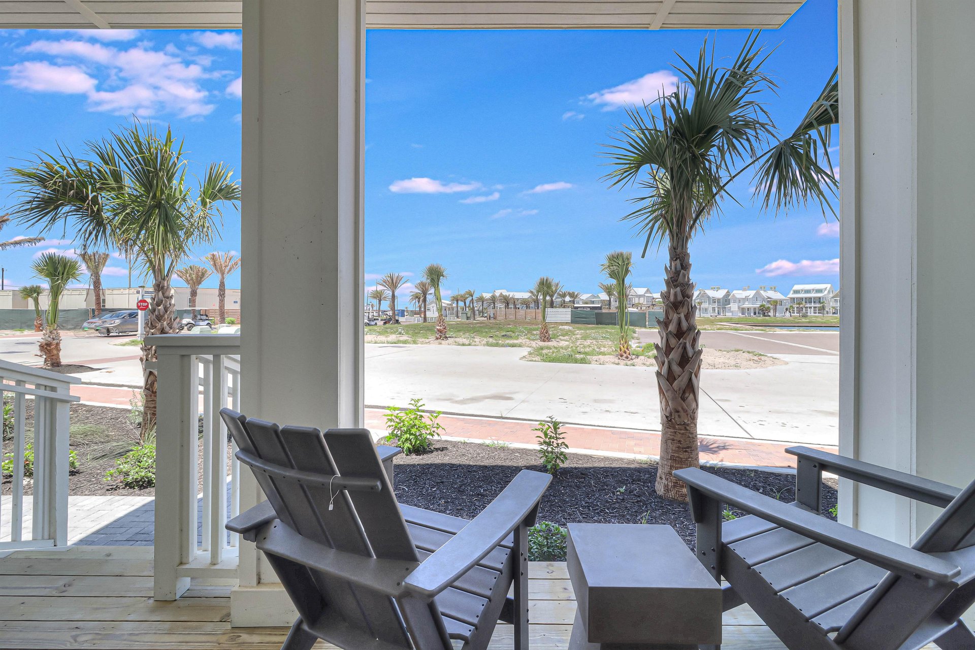 Side Entry Deck, 1st Floor