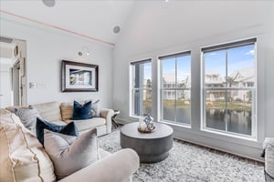 Main Living Area, 2nd Floor