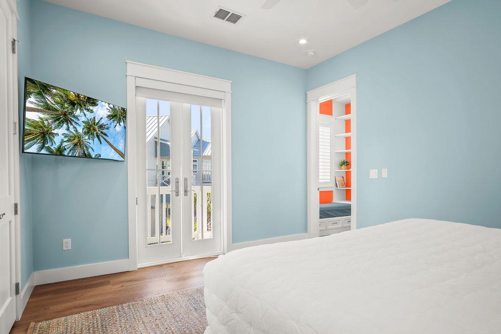 Second King Bedroom, 2nd Floor