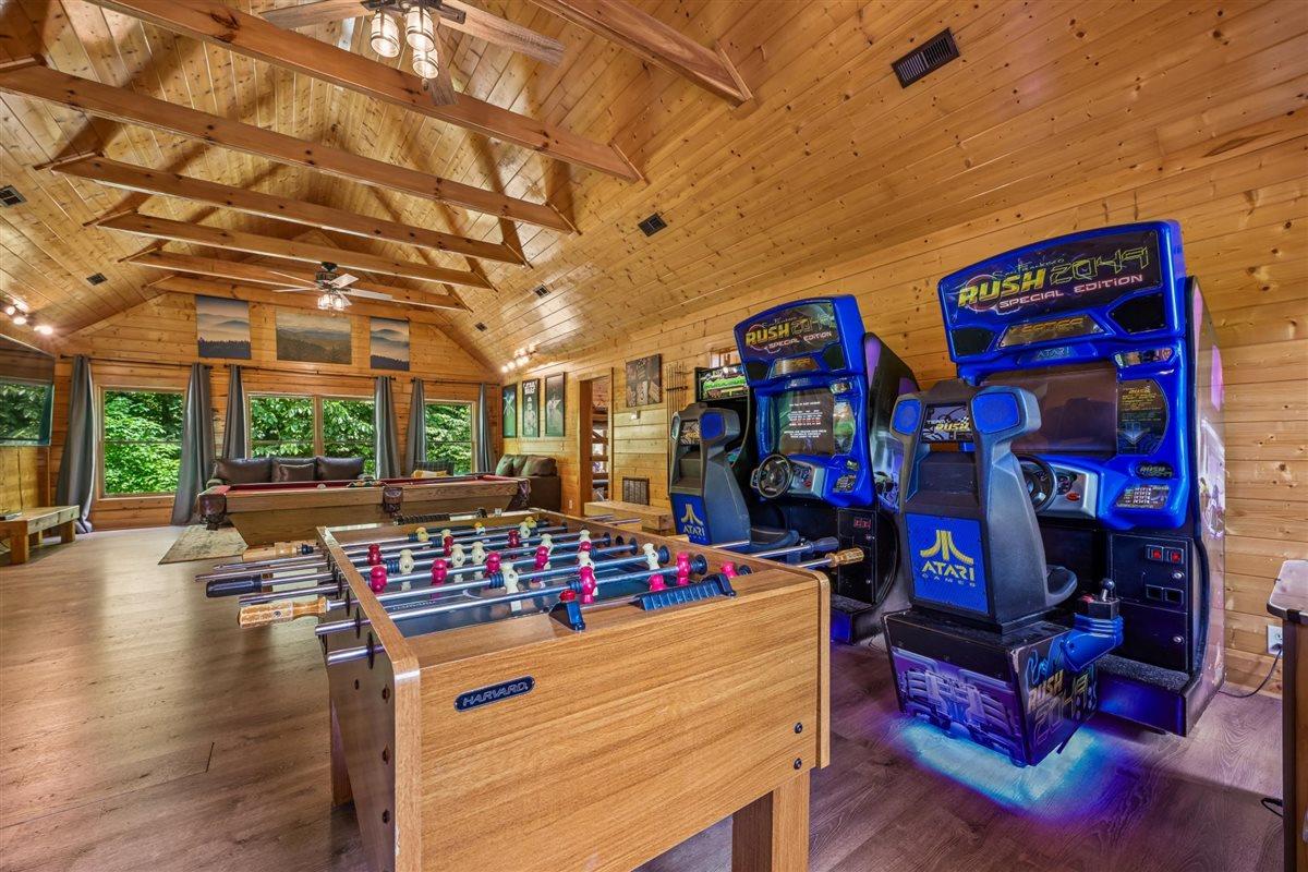 079Recreation Room