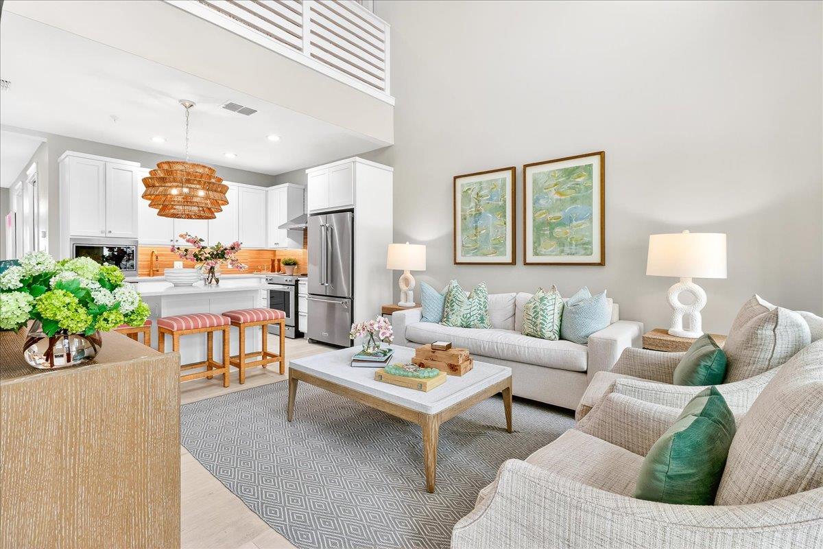 1st Floor, Living Room