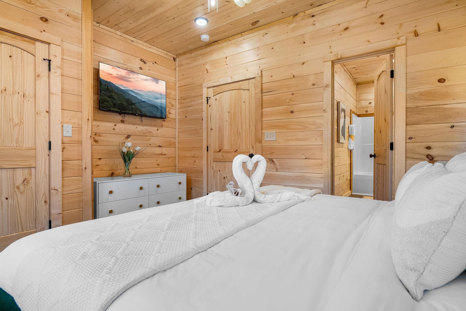 king bed