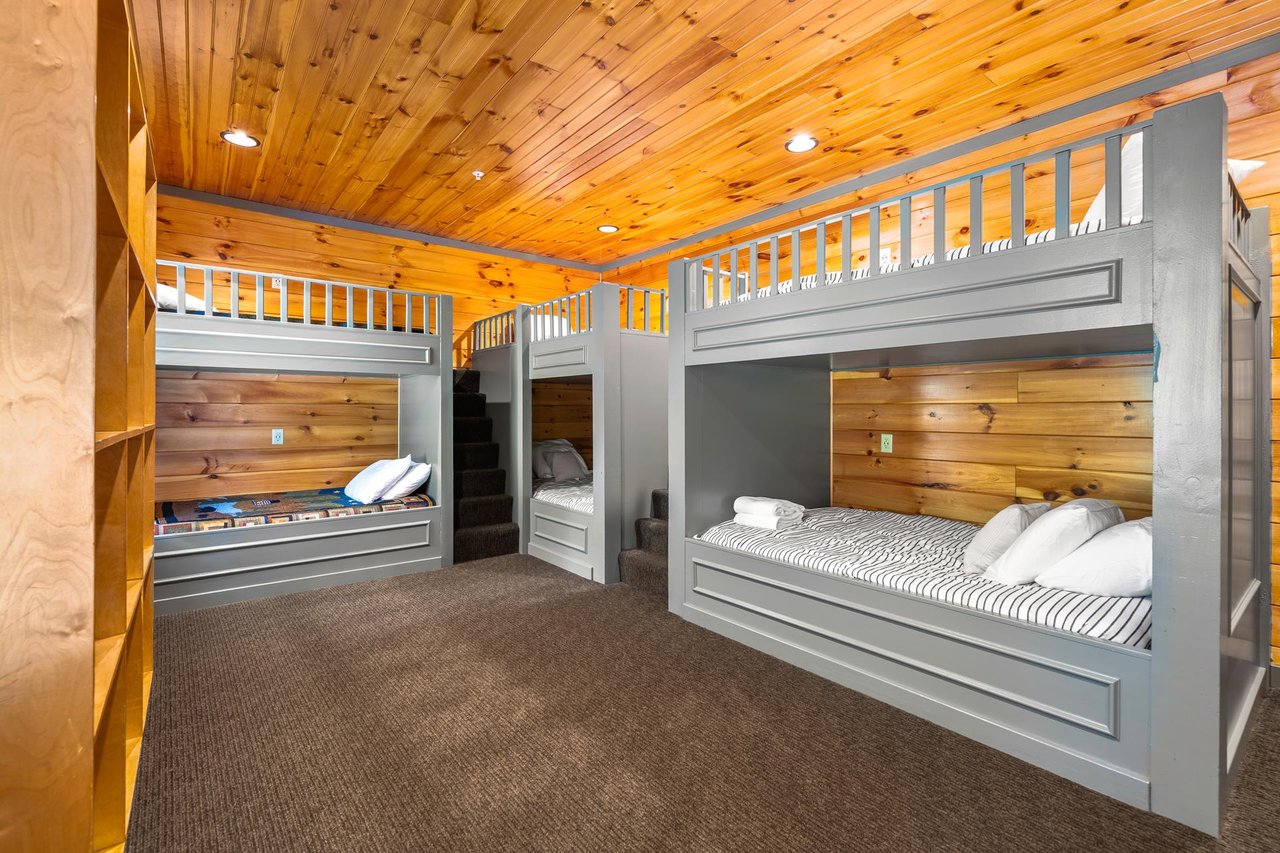 The Gatlinburg Lodge 272