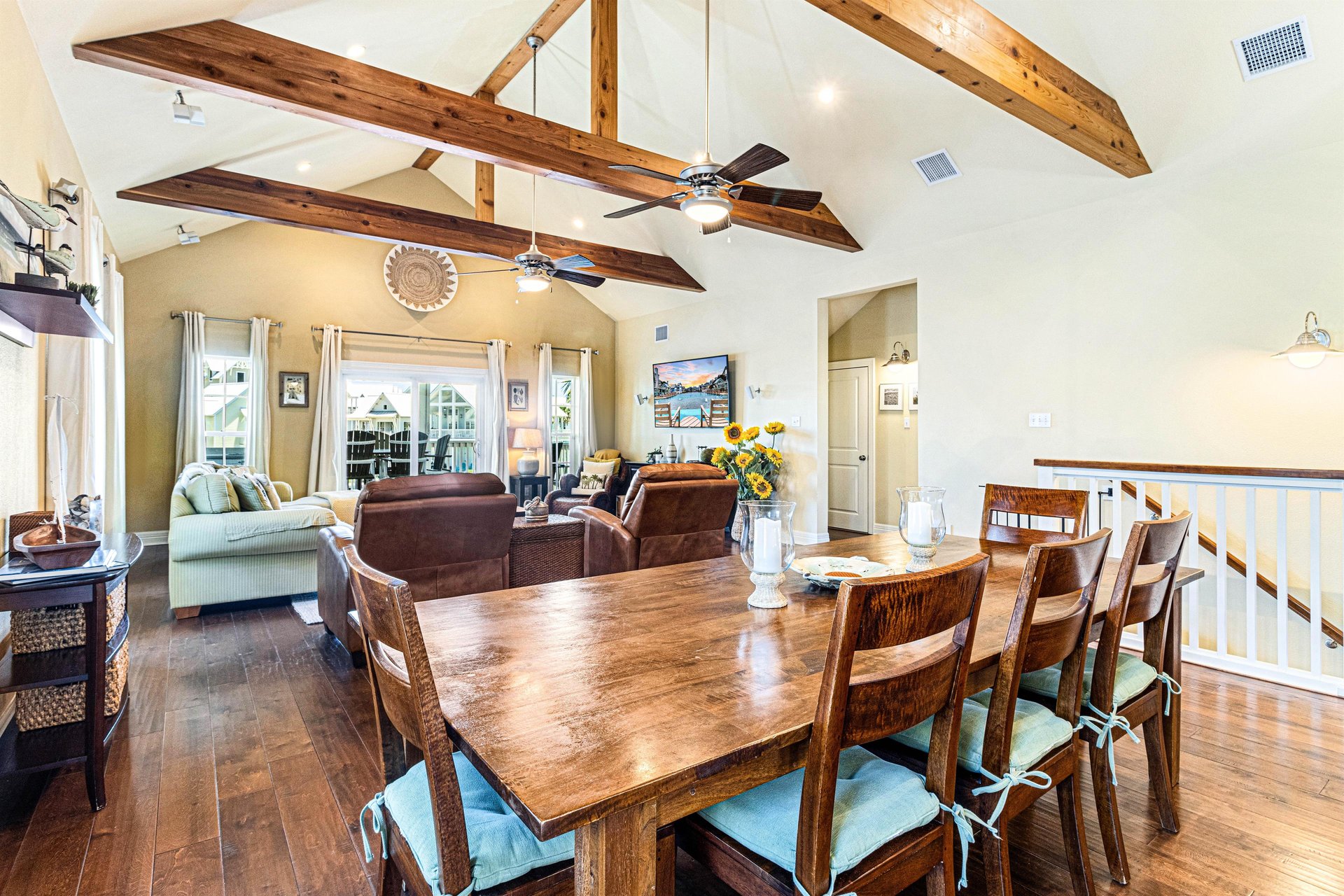Dining Area, 2nd Floor