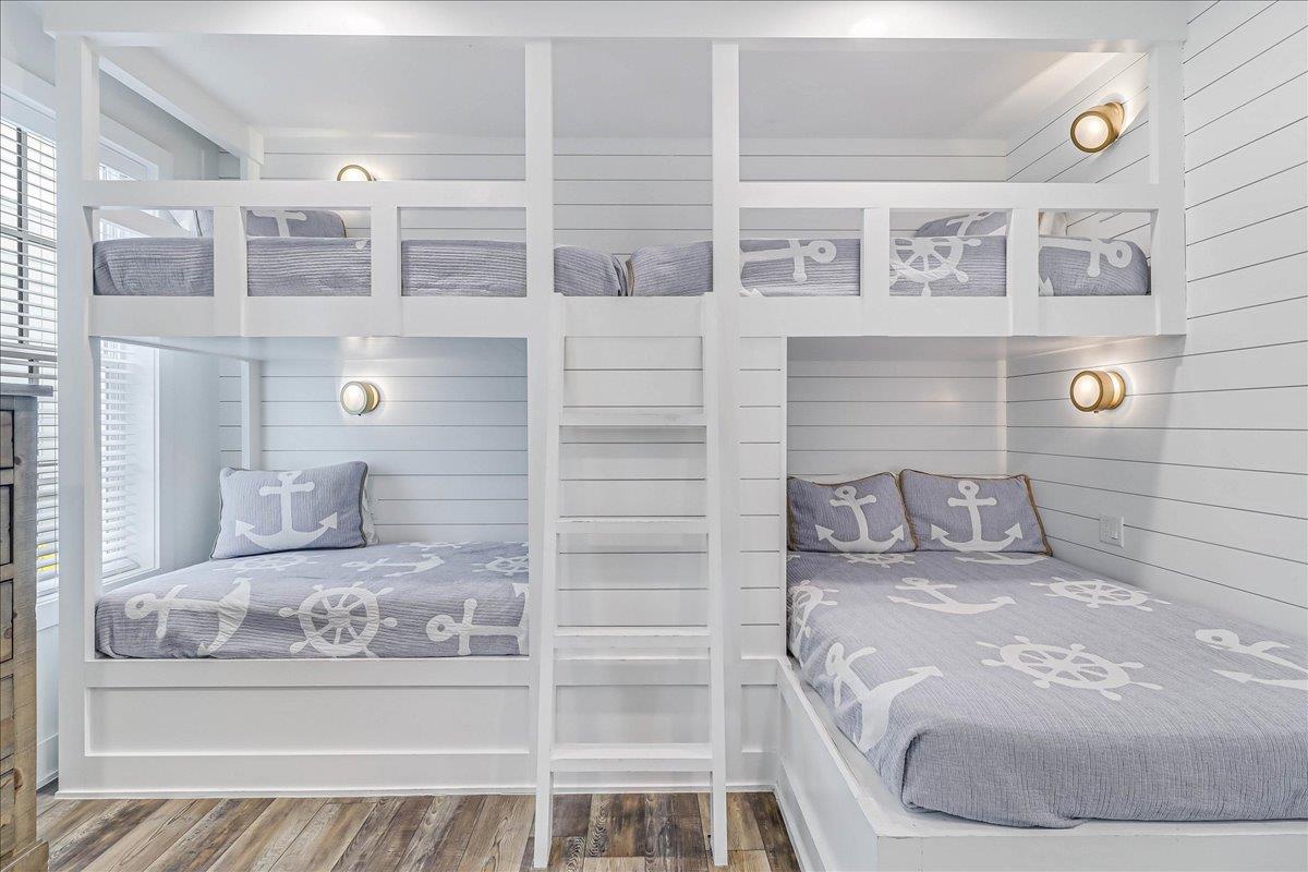 Bunk Bedroom, 1st Floor