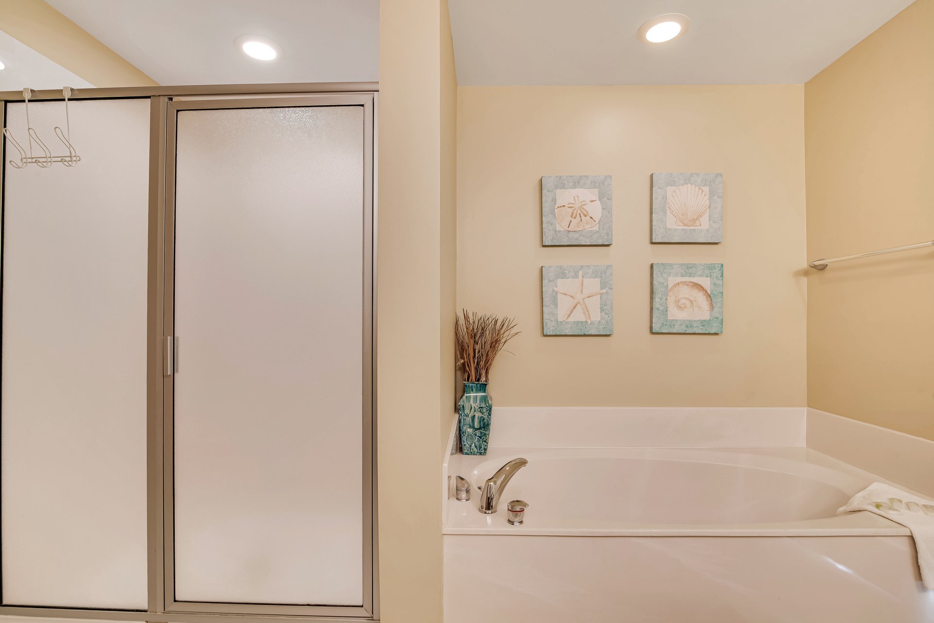 Splash Resort 2101E 17