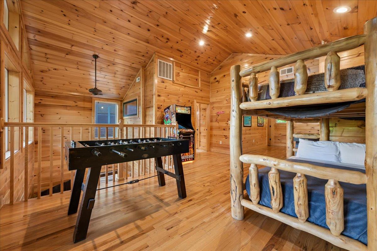 35Bedroom