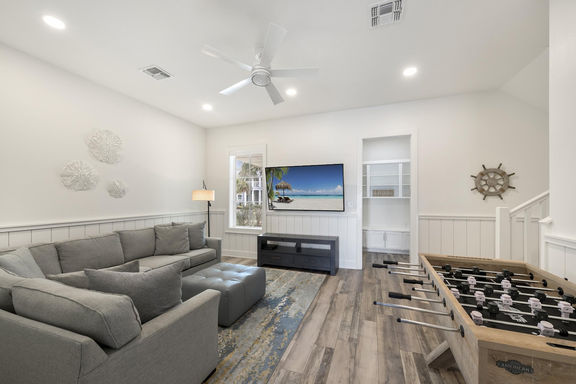 LivingGame Room, 1st Floor