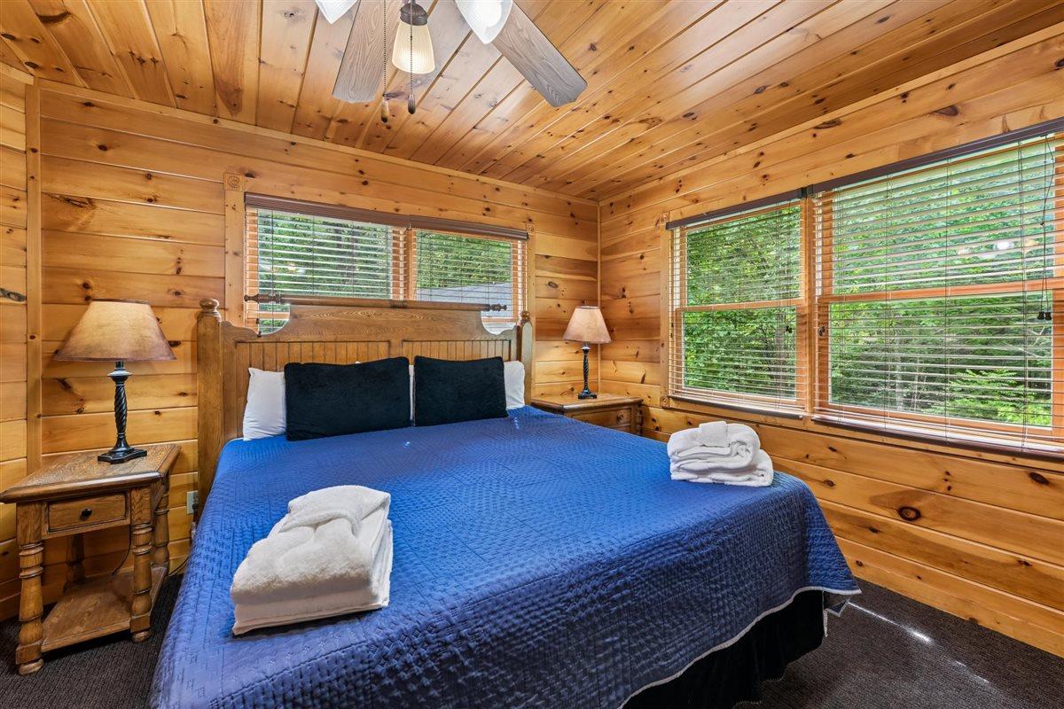 21Bedroom