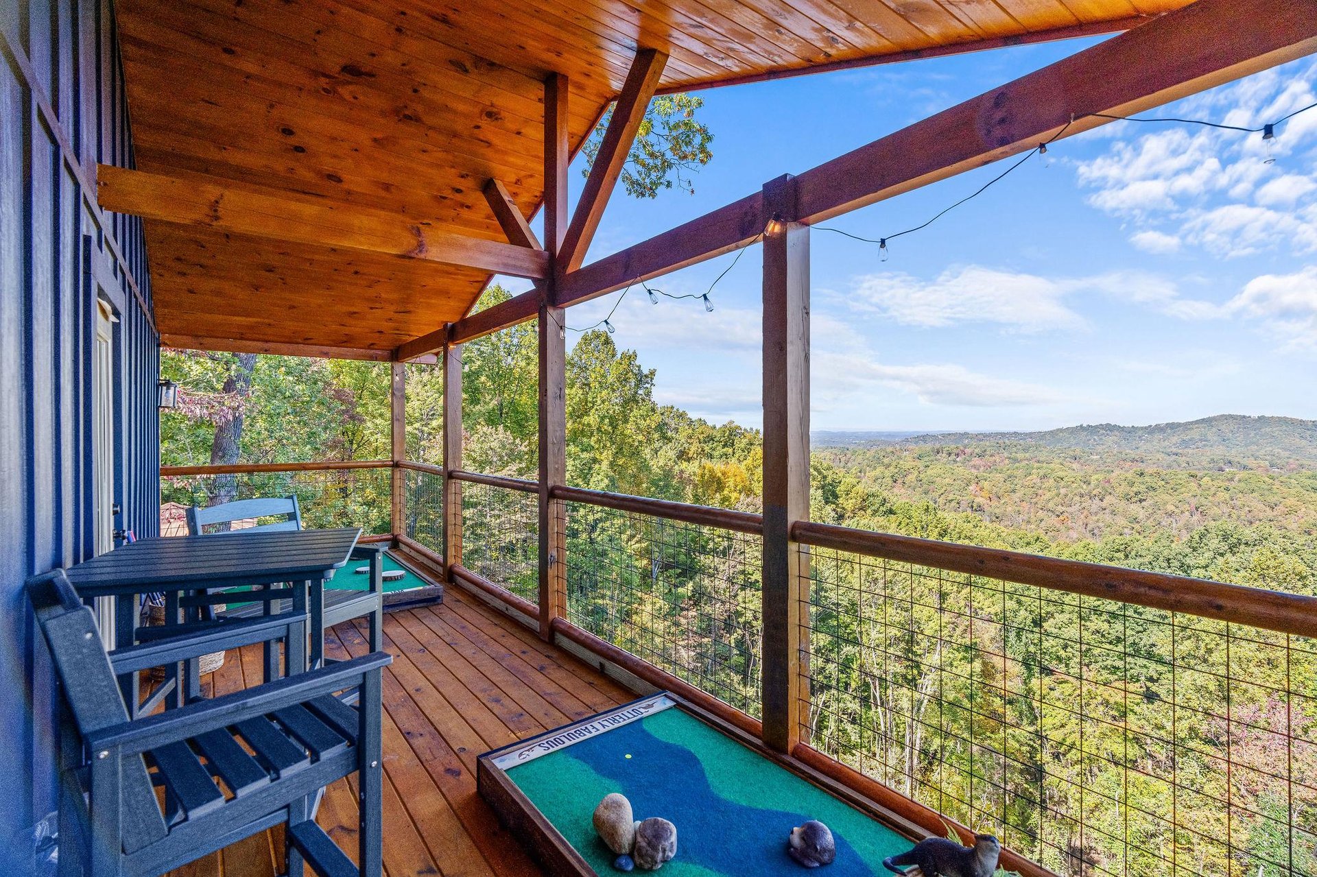 otterbeswimmingfall4